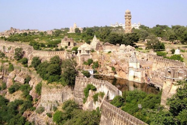Читторгарх, крупнейшая крепость Индии