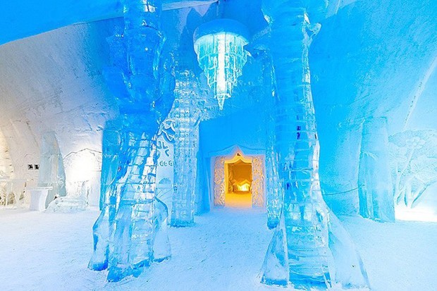 Icehotel01