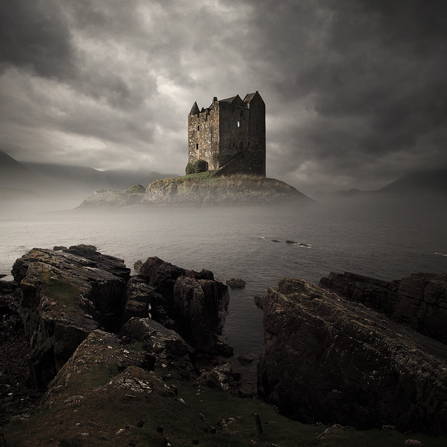Замок Сталкер в Шотландии