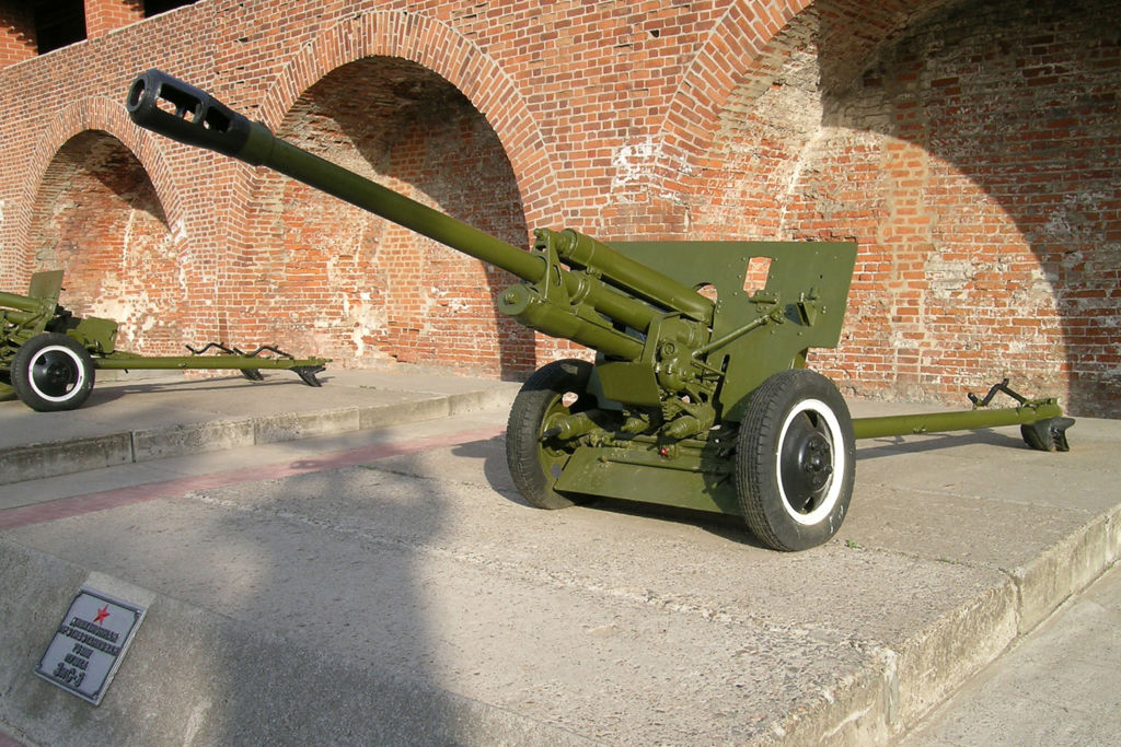 76-мм дивизионная пушка образца 1942 года (ЗиС-3). Фото: LostArtilleryman~commonswiki 