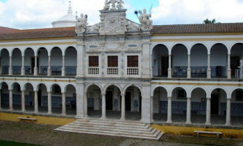 университет Эворы Португалия