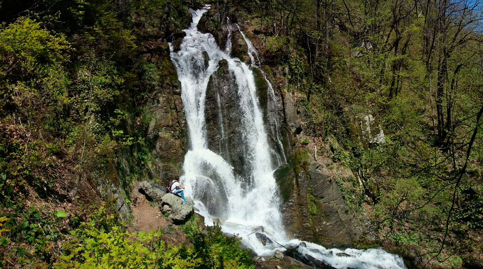 Водопад Кейву, Адлер