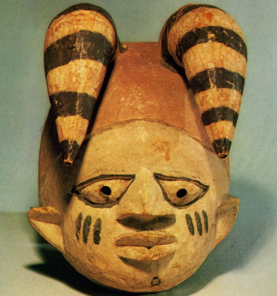 Африканские маски из дерева. Фото, значение ритуальные, настенные, животных, людей. Легенды