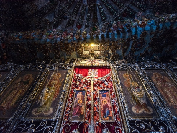 Бисерный храм в Бахчисарае Анастасии Узорешительницы, Крым. Фото, история, адрес