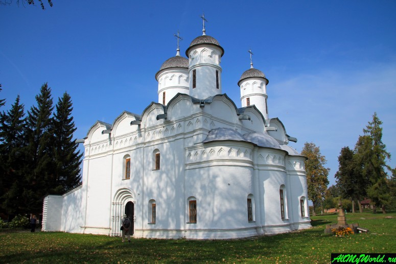 Достопримечательности Суздаля - Ризоположенский монастырь
