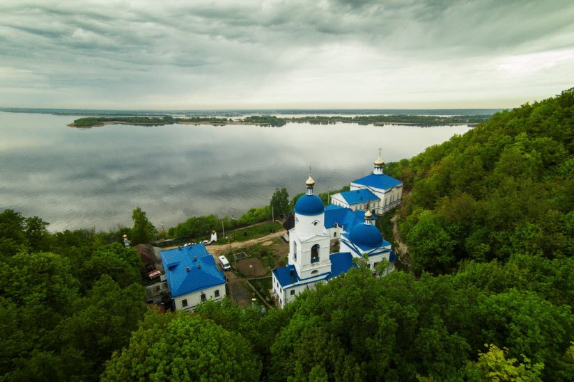 Вознесенский Макарьевский монастырь